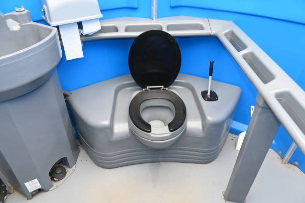 Best Porta potty rental near me  in Pomona Park, FL